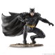 Batman in Ginocchio - Schleich 22503